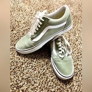 Women’s vans